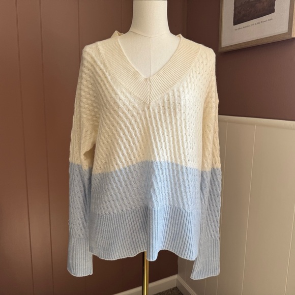 Brodie Cashmere Sweaters - NWT Brodie Ombre 100% Cashmere Sweater (FLAW)